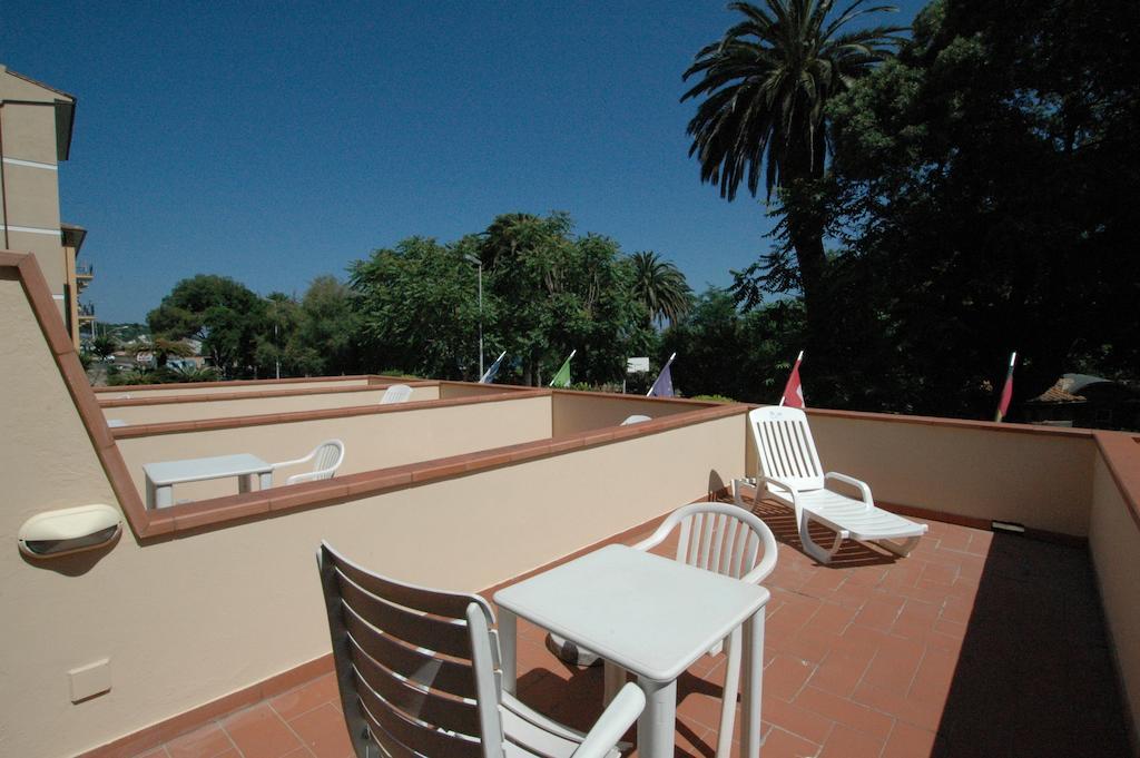 Hotel Crystal Portoferraio Extérieur photo