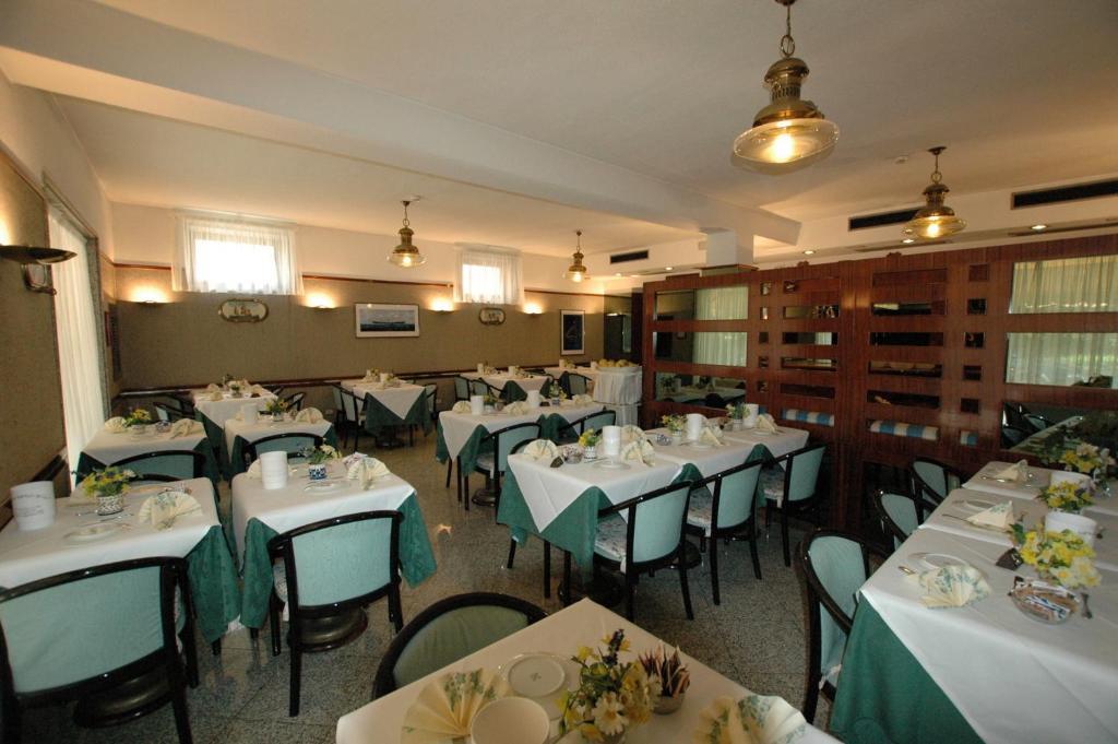 Hotel Crystal Portoferraio Extérieur photo