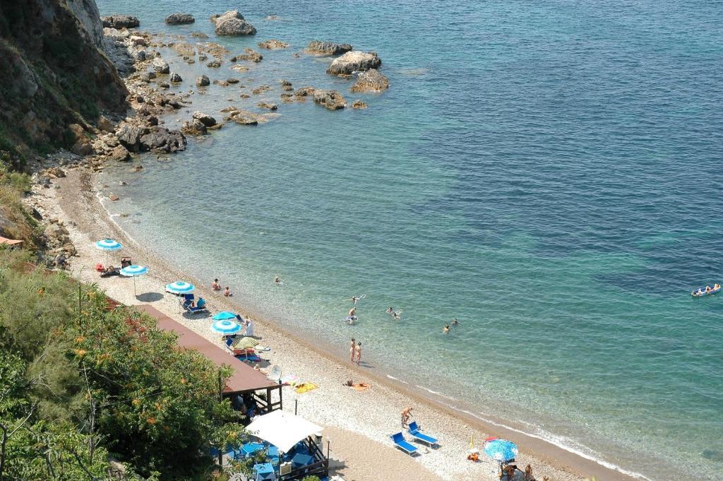 Hotel Crystal Portoferraio Extérieur photo